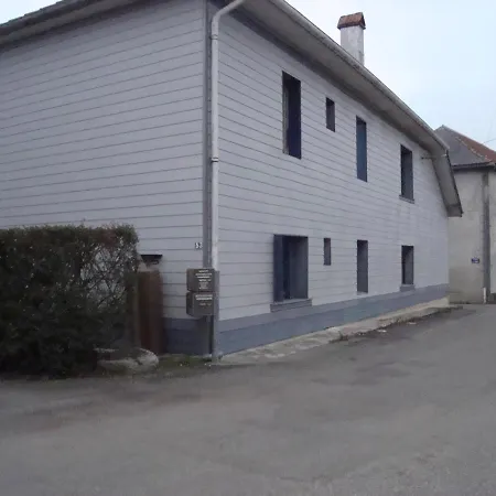 53bou Bed & Breakfast Uglas