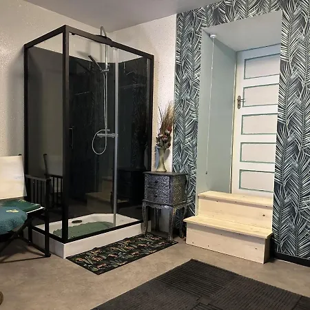 53bou Bed & Breakfast Uglas